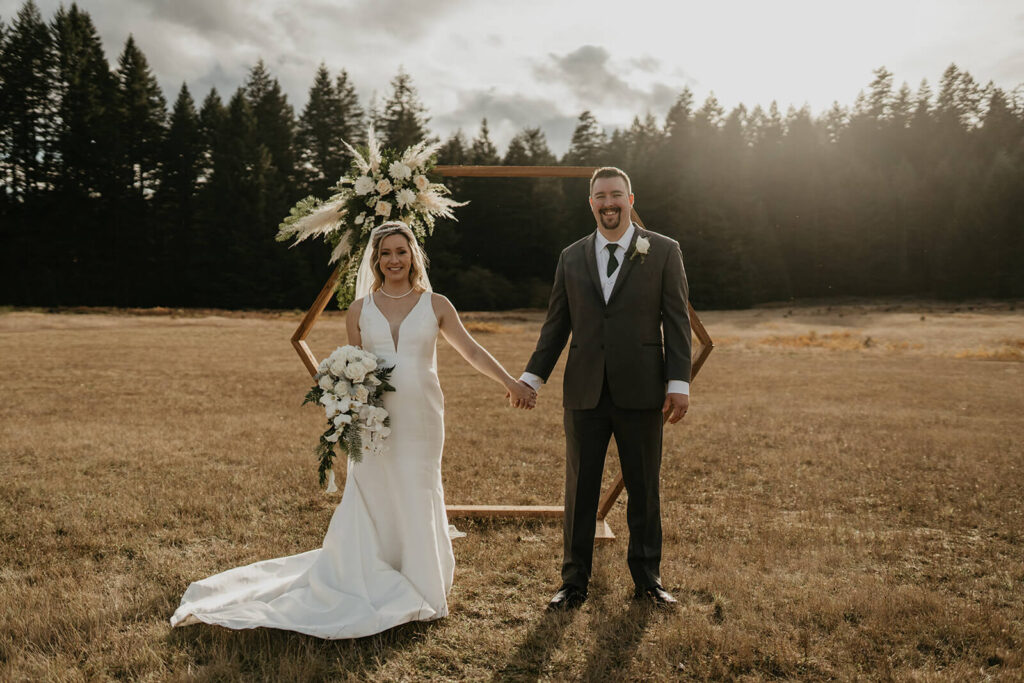 Bride and groom wedding portraits at Silver Falls wedding