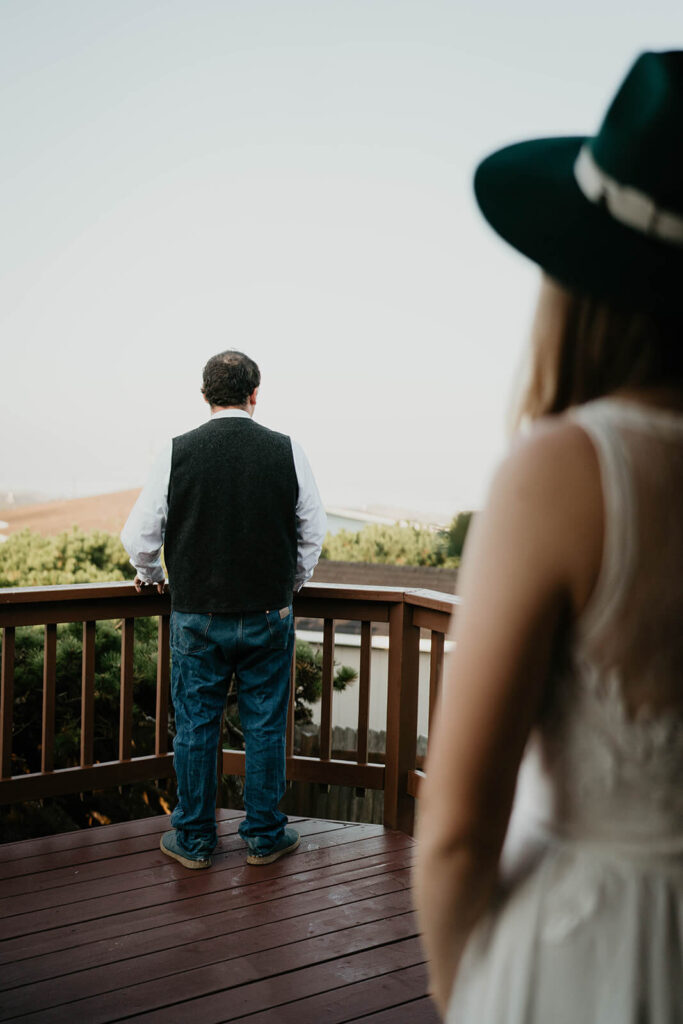 Bride and groom first look on the Oregon Coast