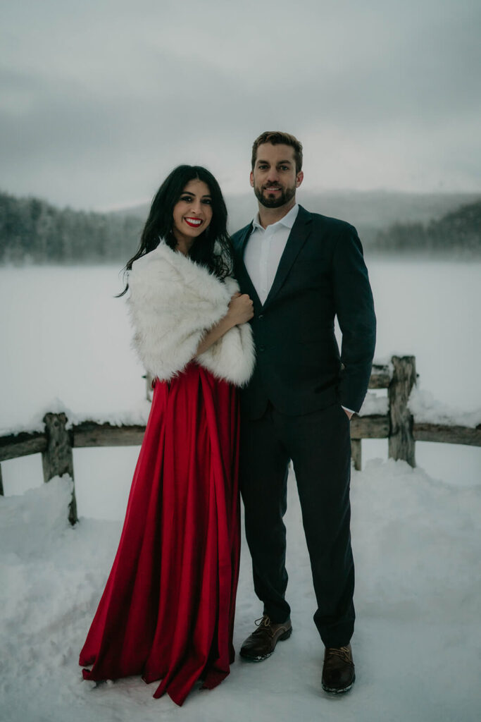 Snow engagement photos at Trillium Lake, Oregon