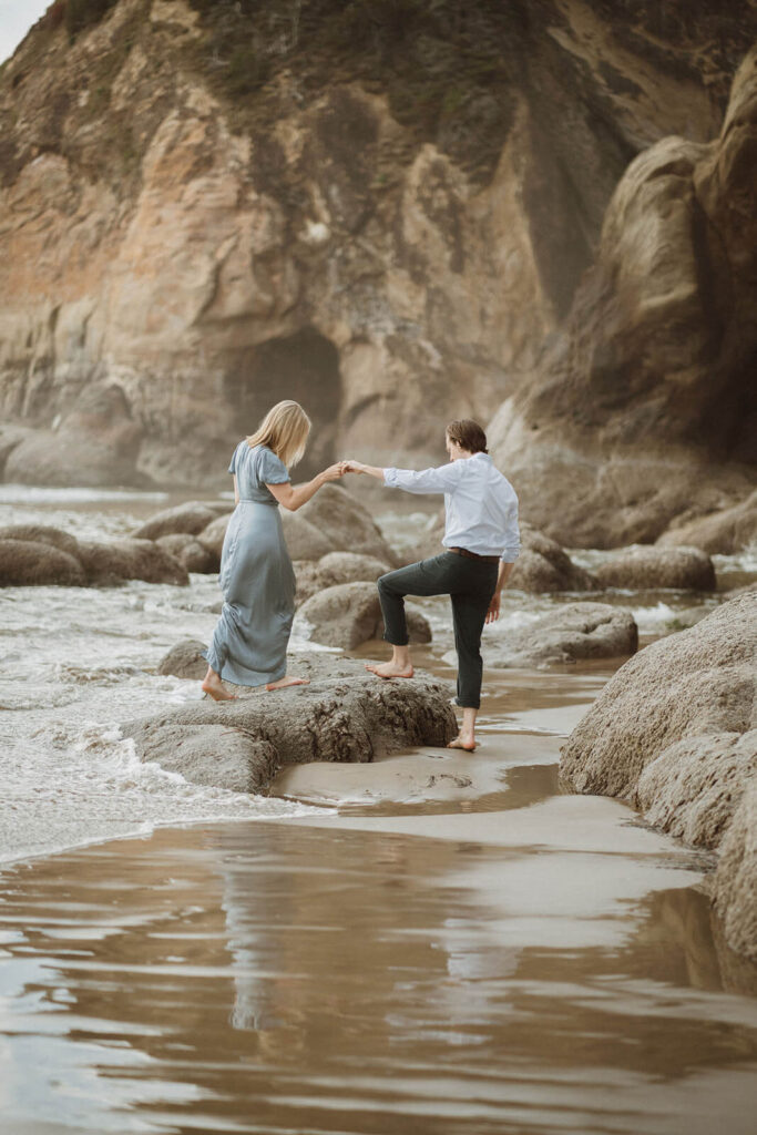 Beach engagement photos at Hug Point