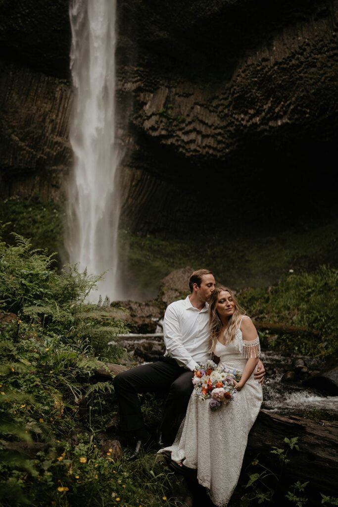 Bride and groom Oregon elopement portraits at Latourell Falls