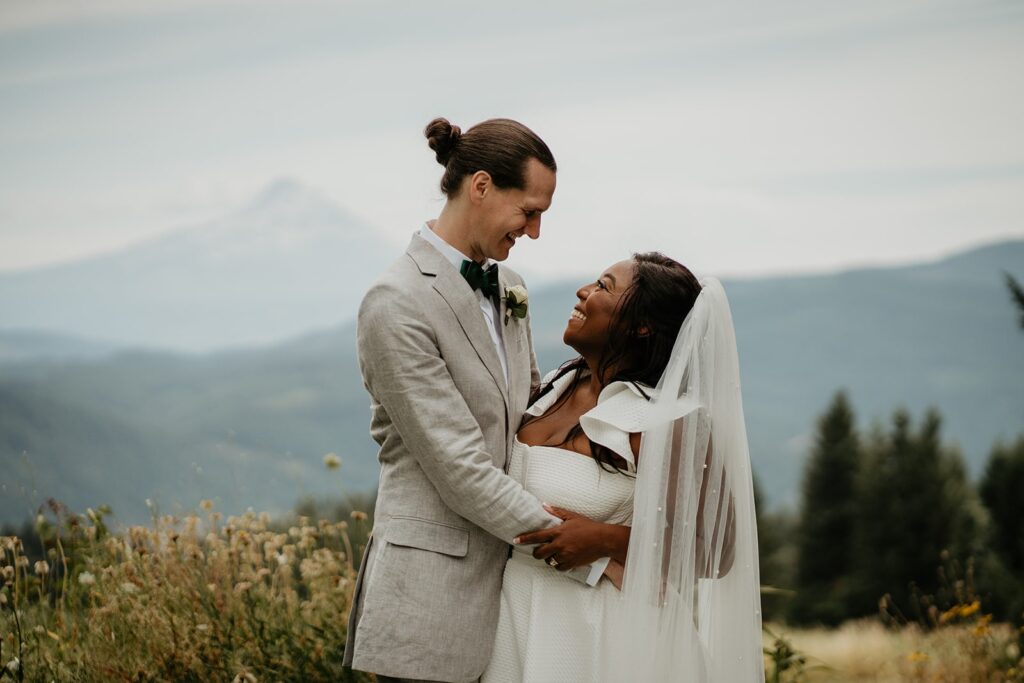 Winery wedding couple photos at Gorge Crest Vineyards