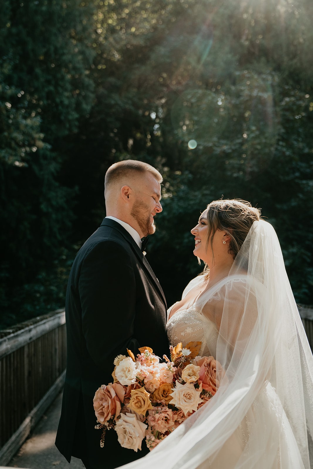 Lake Oswego wedding photos with bride and groom