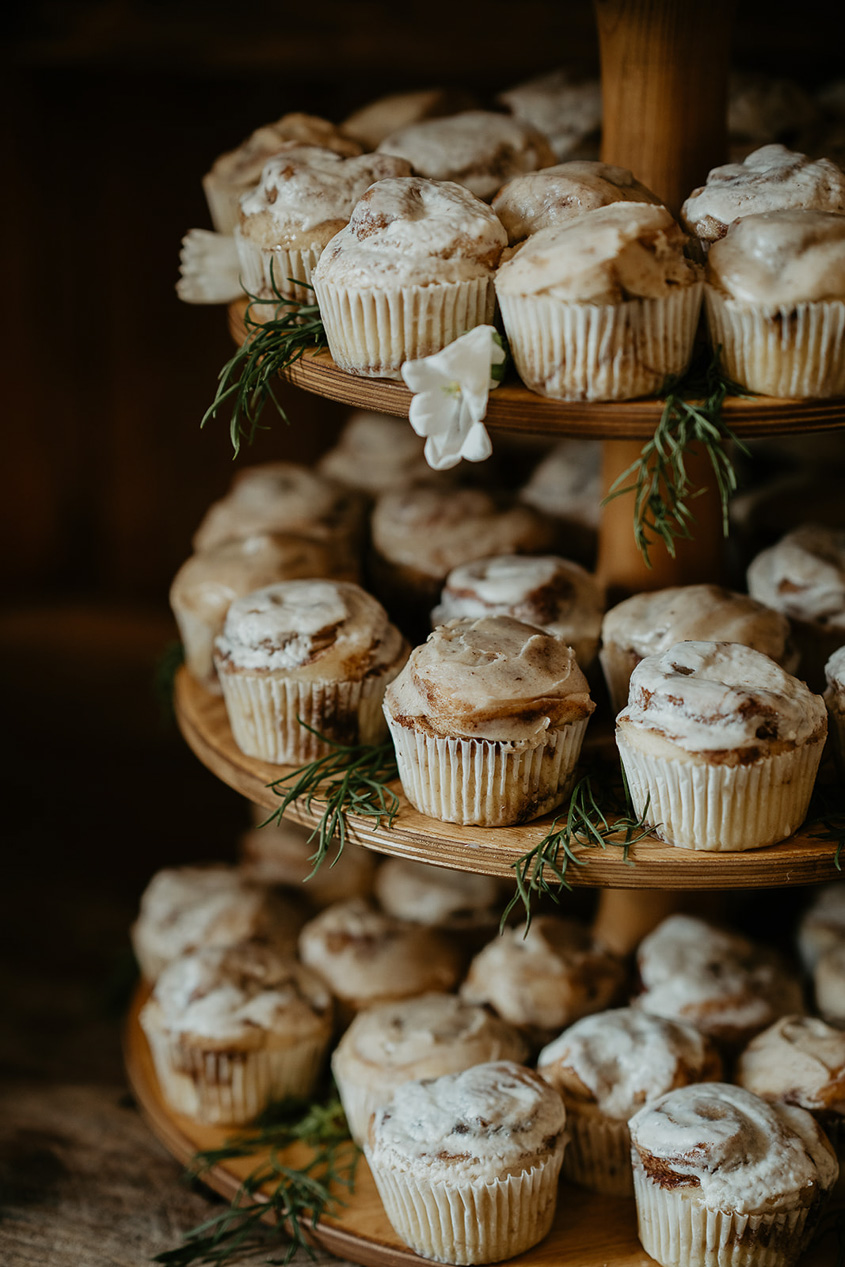 a tower of cupcake-shaped cinnamon rolls.