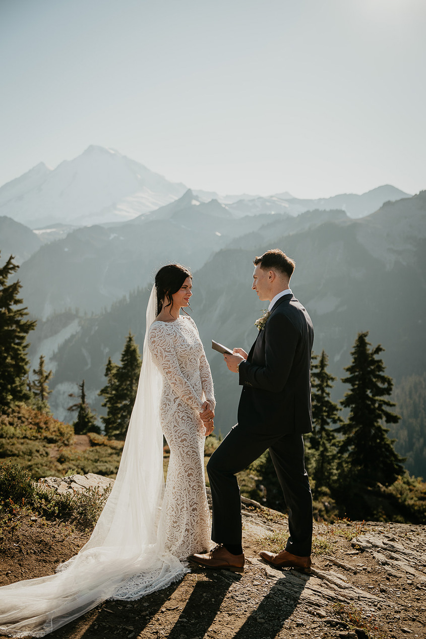 The groom sharing his vows to his wife during their North Cascades elopement. 