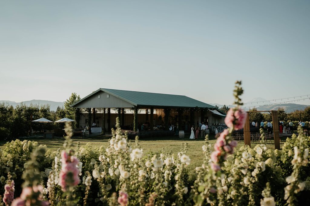 The Orchard Hood River wedding venue in Oregon